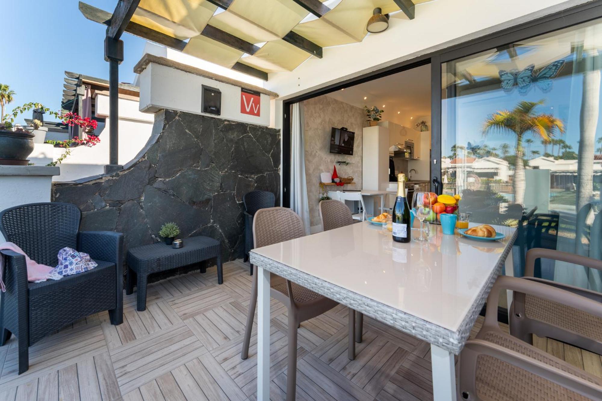 Luxury Poolside Holiday Home Maspalomas  Extérieur photo